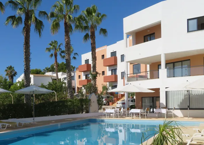 Hotel Alcaide